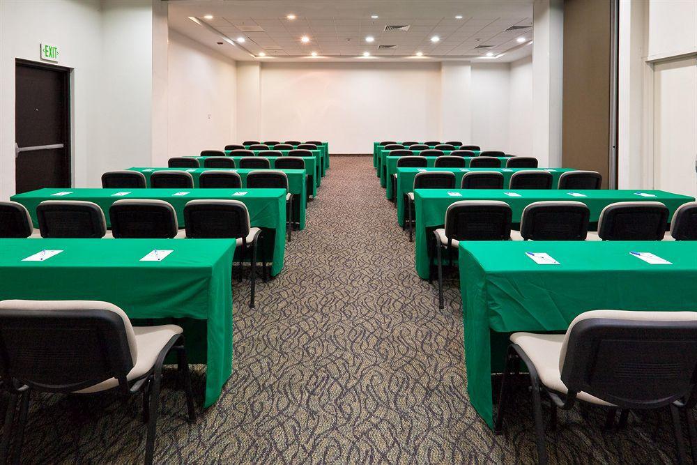 Holiday Inn Express Guadalajara Iteso By Ihg Zapopan Fasiliteter bilde