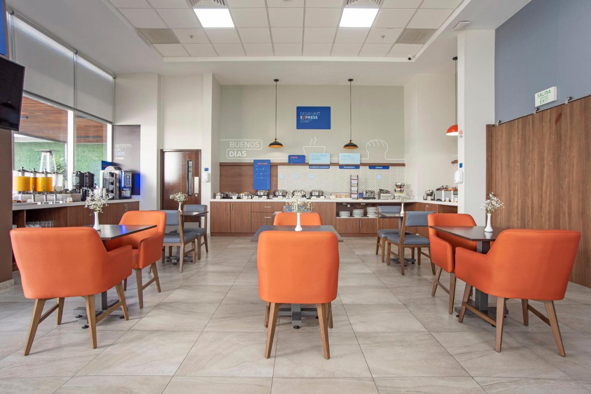 Holiday Inn Express Guadalajara Iteso By Ihg Zapopan Eksteriør bilde