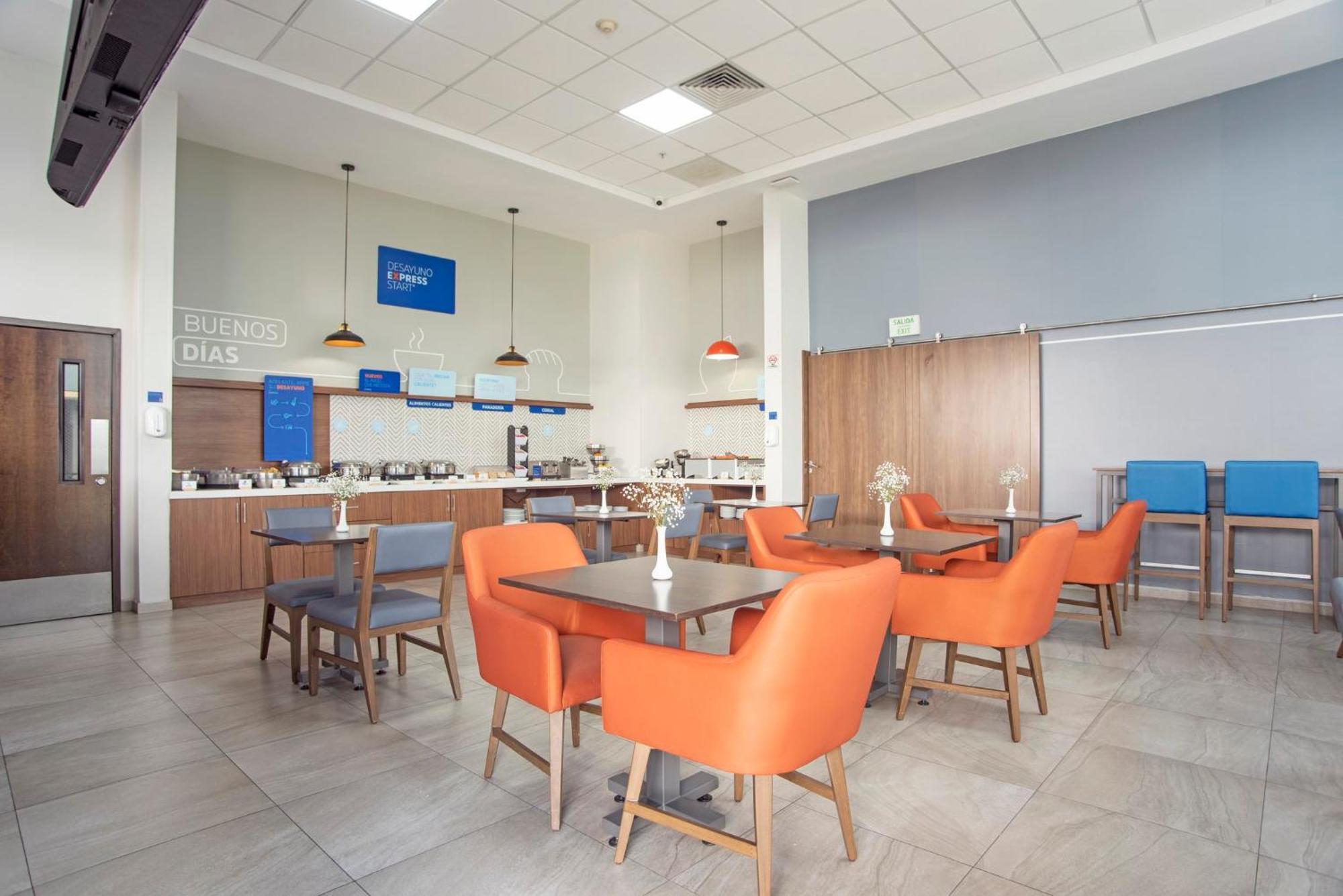 Holiday Inn Express Guadalajara Iteso By Ihg Zapopan Eksteriør bilde