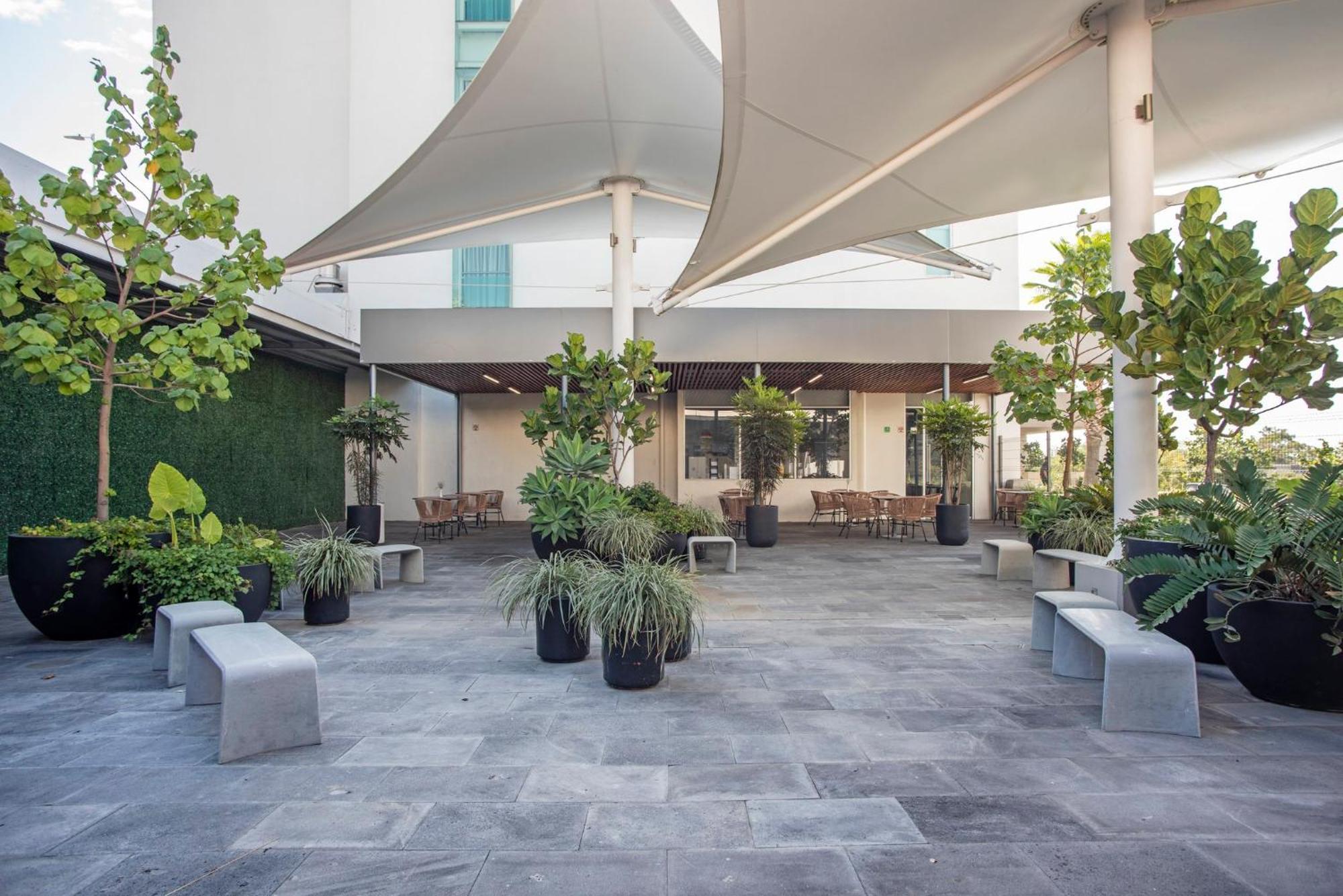 Holiday Inn Express Guadalajara Iteso By Ihg Zapopan Eksteriør bilde