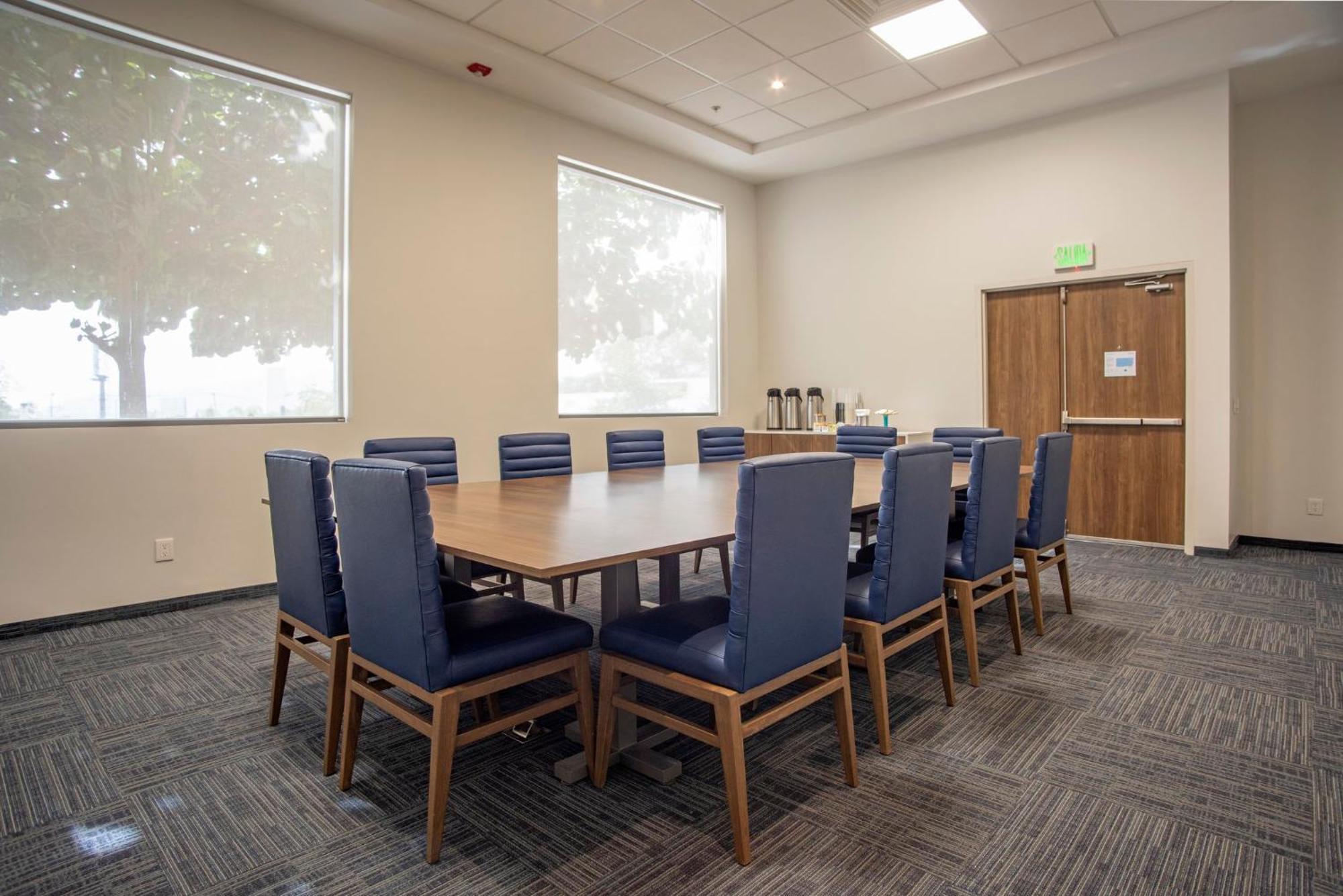 Holiday Inn Express Guadalajara Iteso By Ihg Zapopan Eksteriør bilde