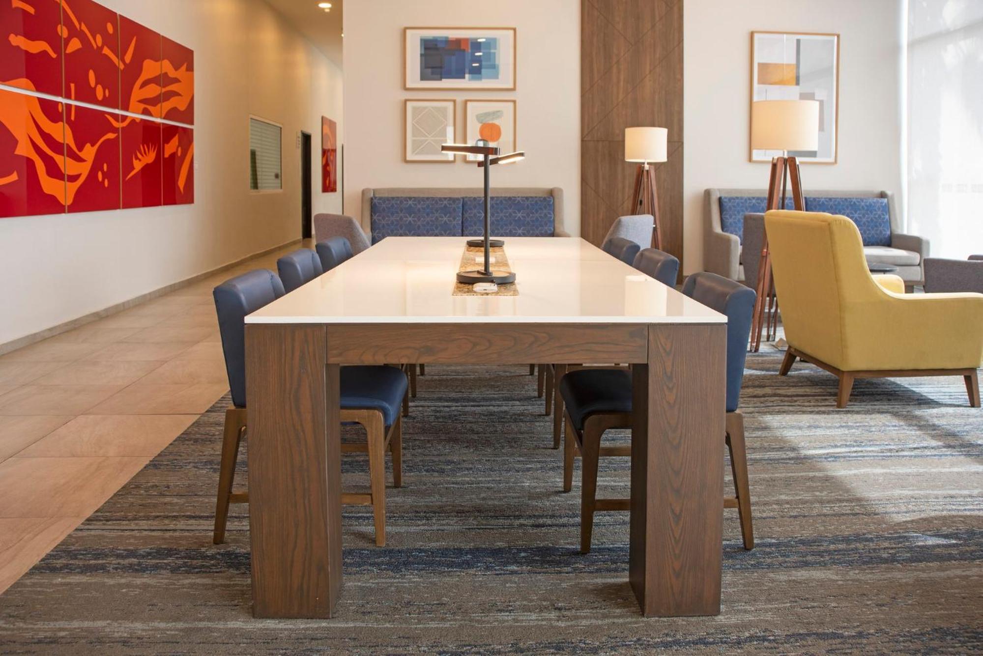 Holiday Inn Express Guadalajara Iteso By Ihg Zapopan Eksteriør bilde