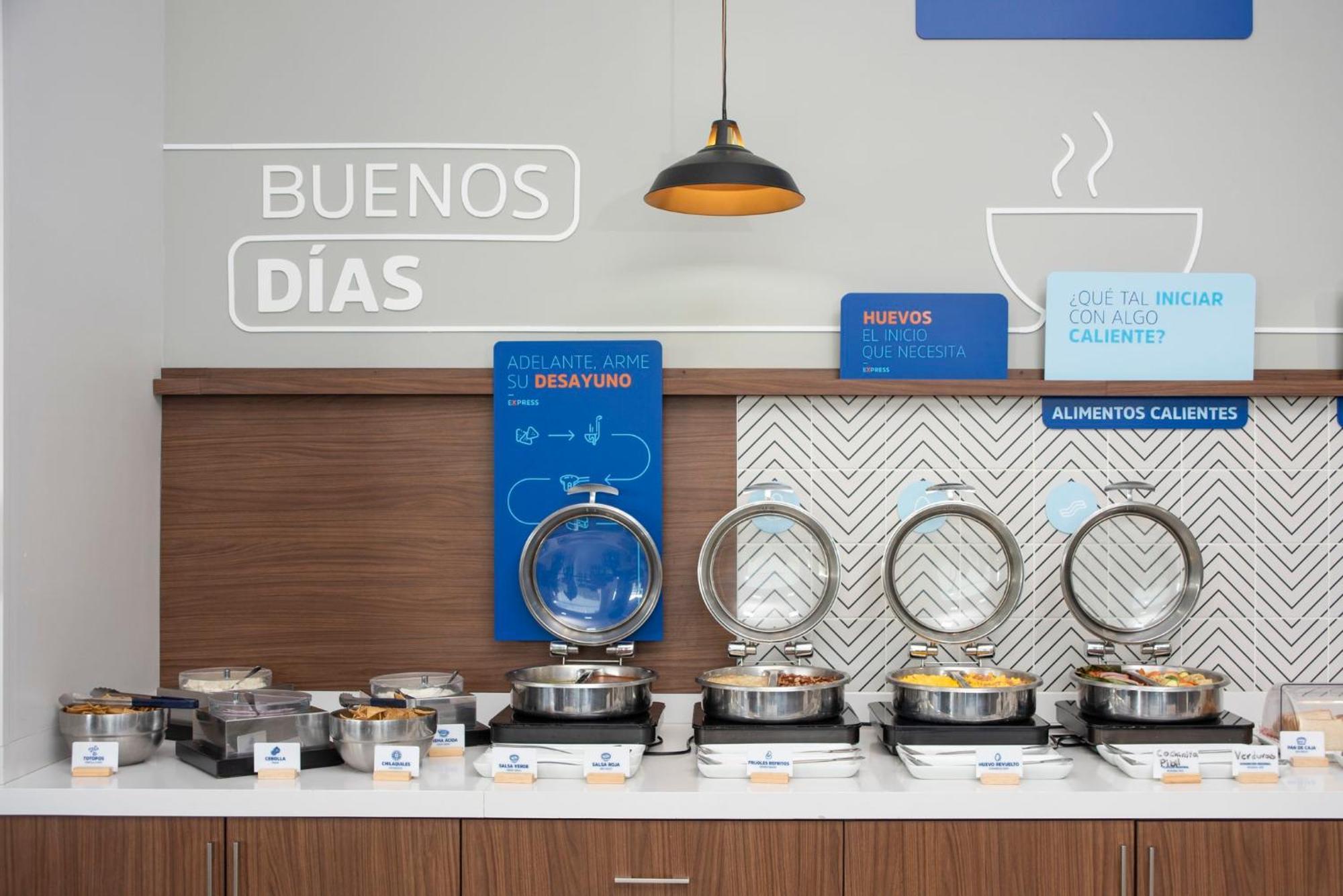 Holiday Inn Express Guadalajara Iteso By Ihg Zapopan Eksteriør bilde