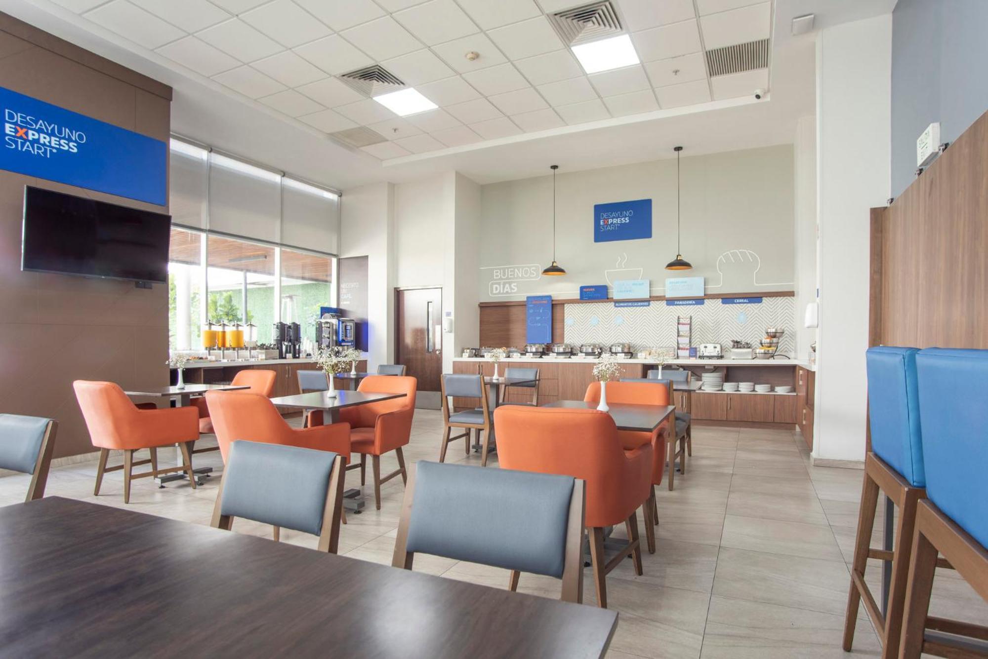 Holiday Inn Express Guadalajara Iteso By Ihg Zapopan Eksteriør bilde